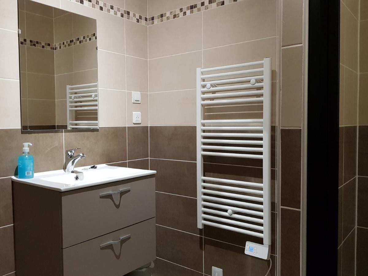 Saint-Jean-dʼAngély Domaine De Pelouaille - Chambre D'Hotes מראה חיצוני תמונה