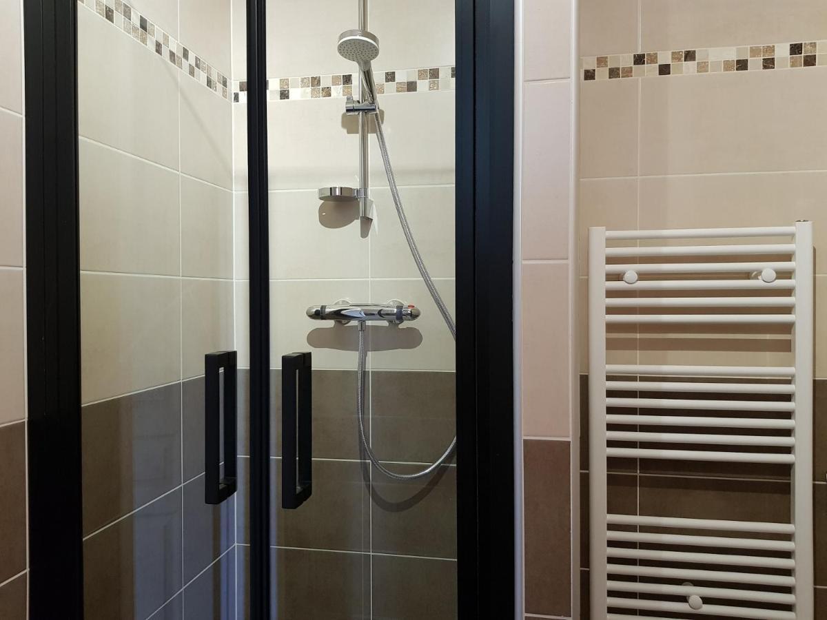 Saint-Jean-dʼAngély Domaine De Pelouaille - Chambre D'Hotes מראה חיצוני תמונה